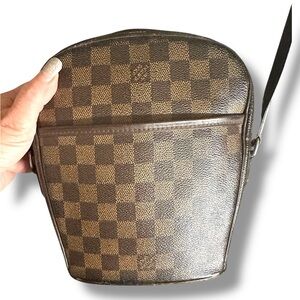 Louis Vuitton Ipanema PM in Damier Ebène Vintage Discontinued Collection Bag